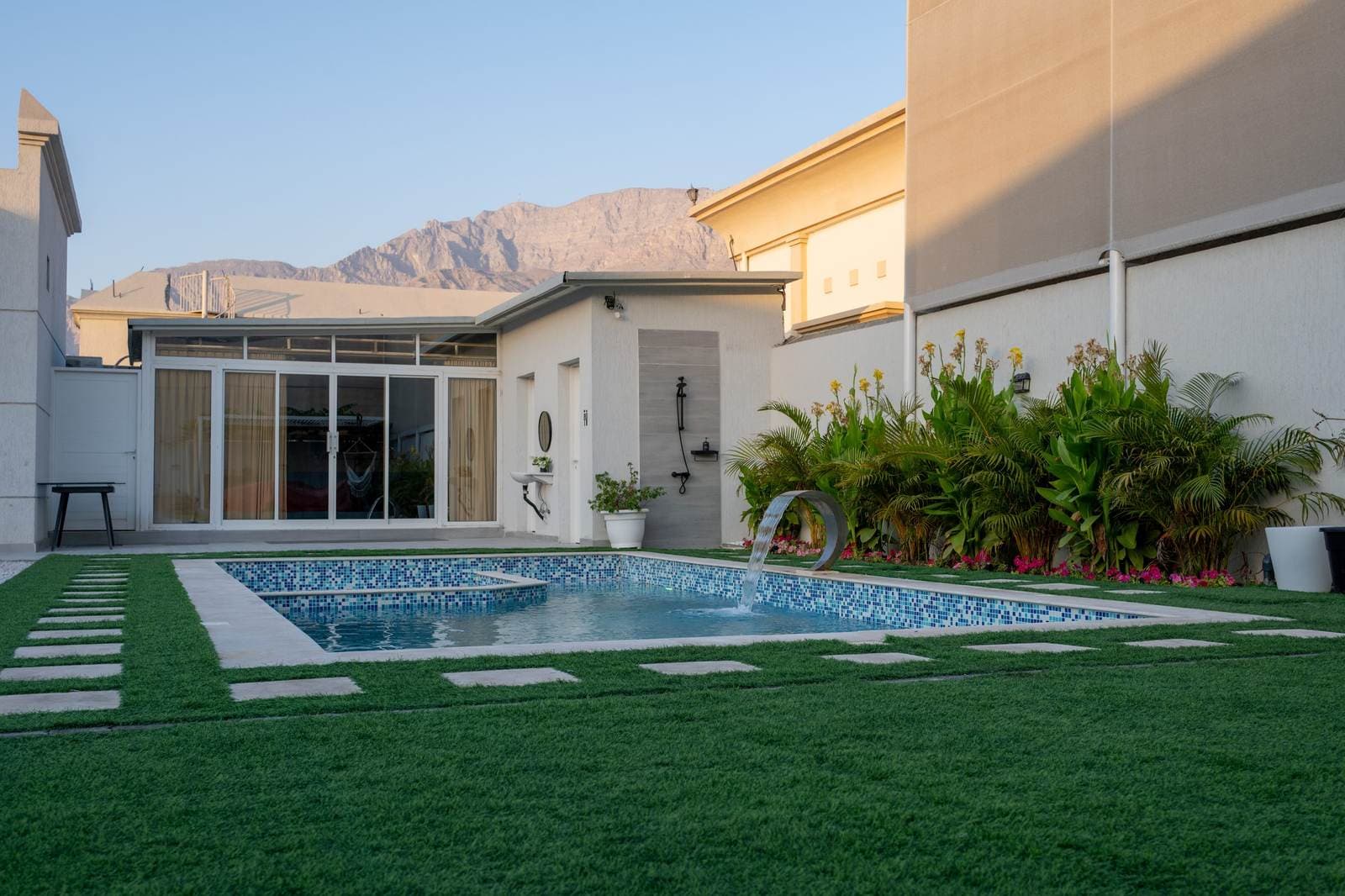 Theone Villa