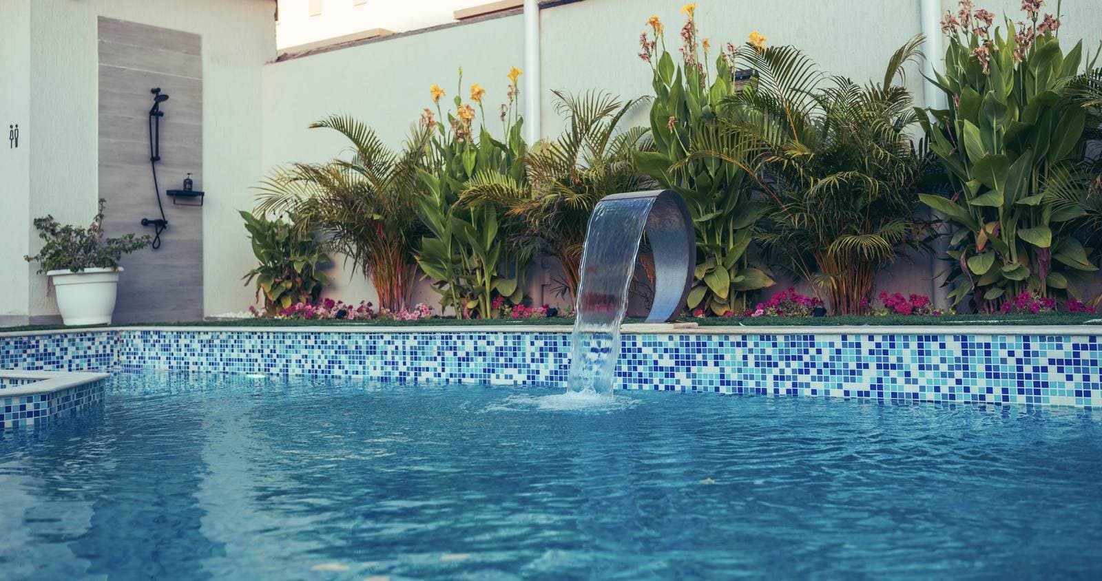 Pool water feature detail